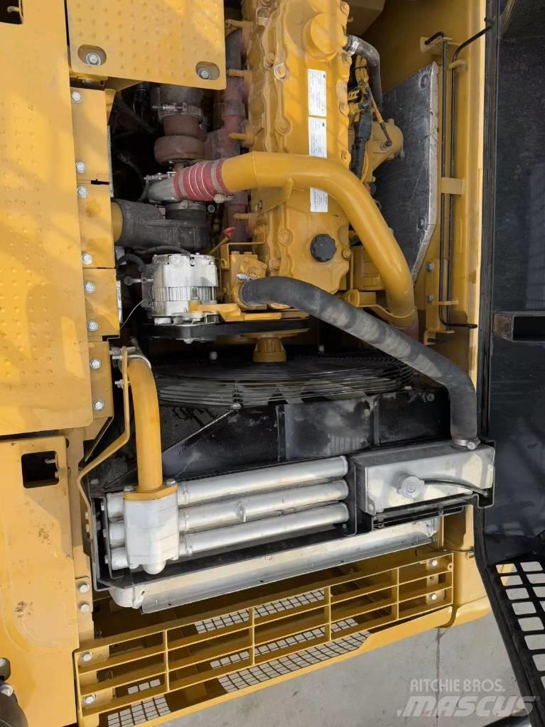 CAT 330d2 Верижен екскаватор