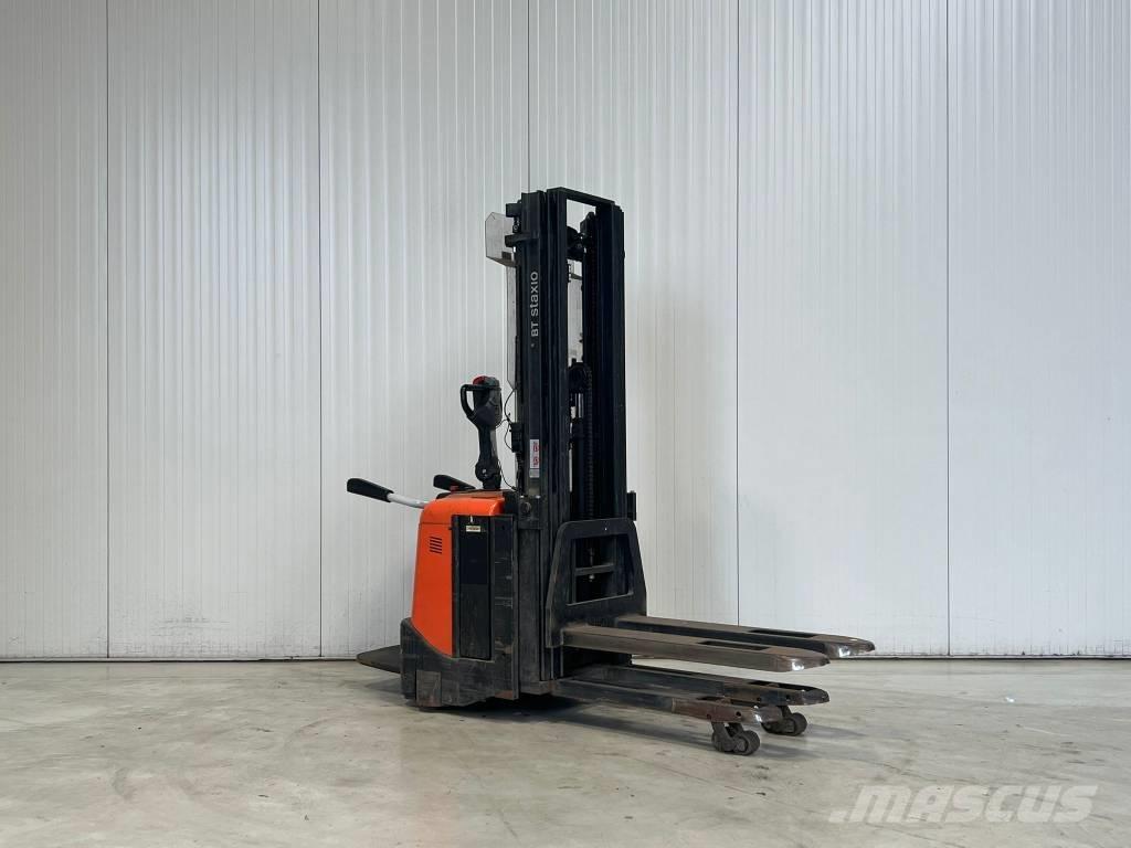 BT SPE125L Самоходни товарачи