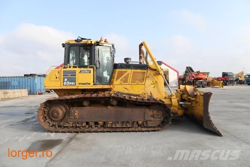 Komatsu D 65 PX-18 Верижни булдозери
