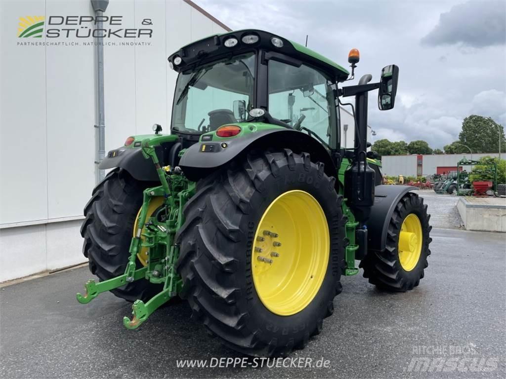 John Deere 6155R Трактори