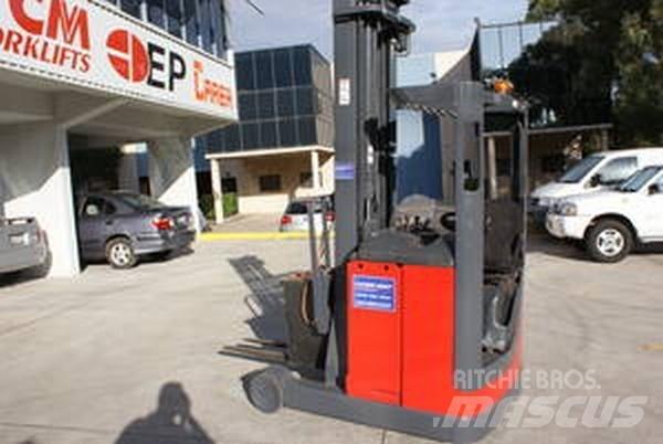 Linde R14 Ретрак/ Високоповдигач с изместване на вилката напред
