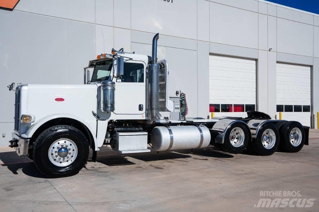 Peterbilt 388 Влекачи