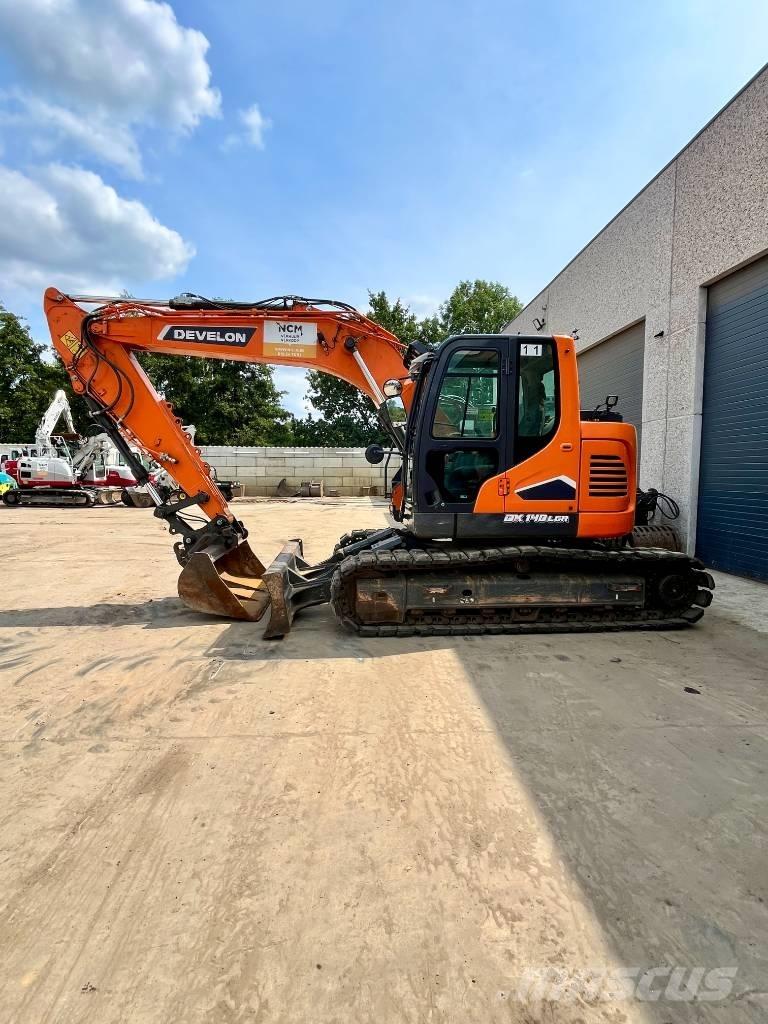Develon DX 140 LCR-7 Верижен екскаватор