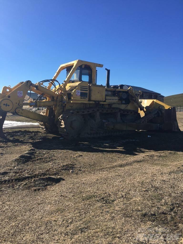 Komatsu 455 Верижни булдозери

