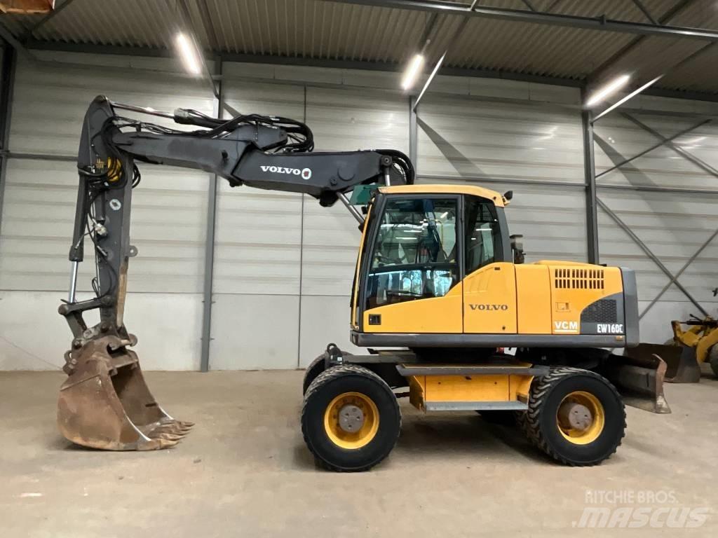 Volvo EW 160 C Колесни екскаватори