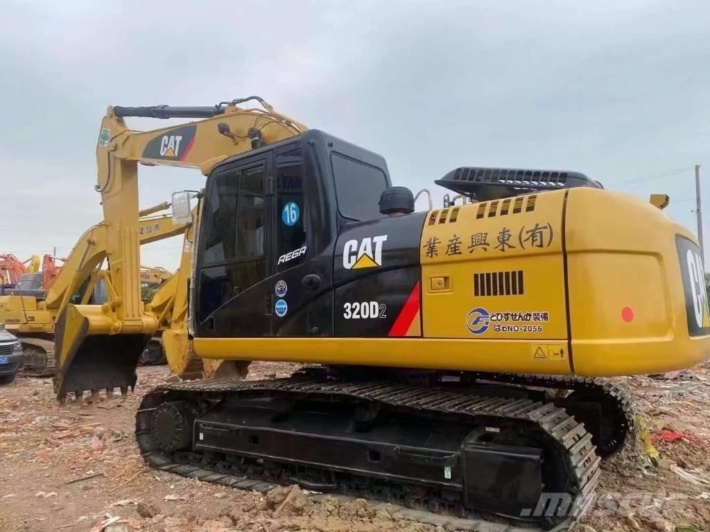 CAT 320d Верижен екскаватор
