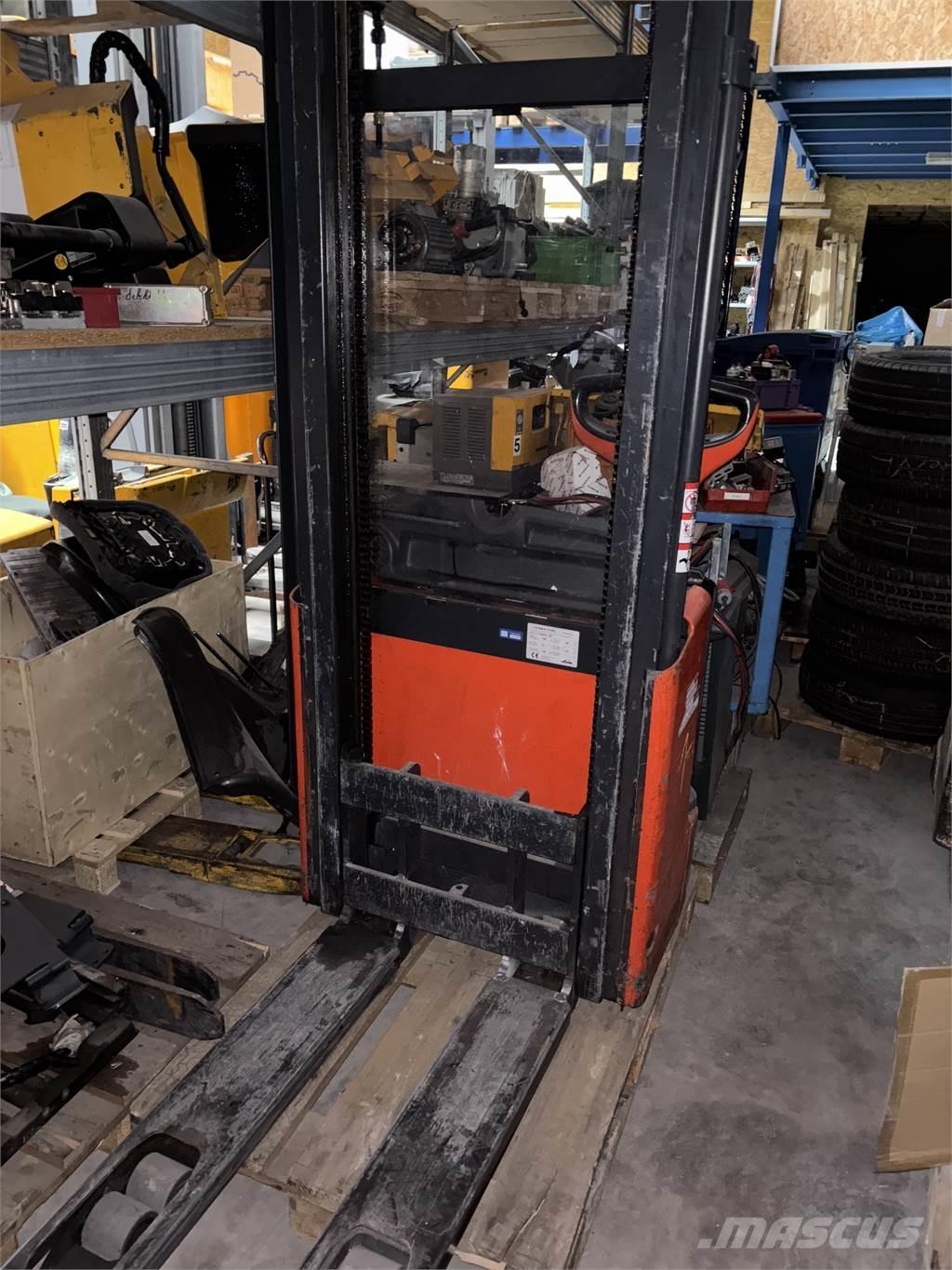 Linde L10 defekt Колички високоповдигачи с теглич