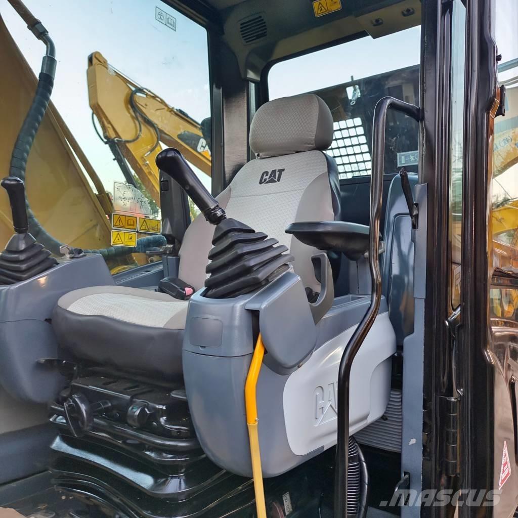CAT 320 D2 Верижен екскаватор