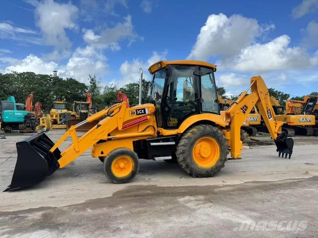 JCB 3 CX Товарач със заден ексватор