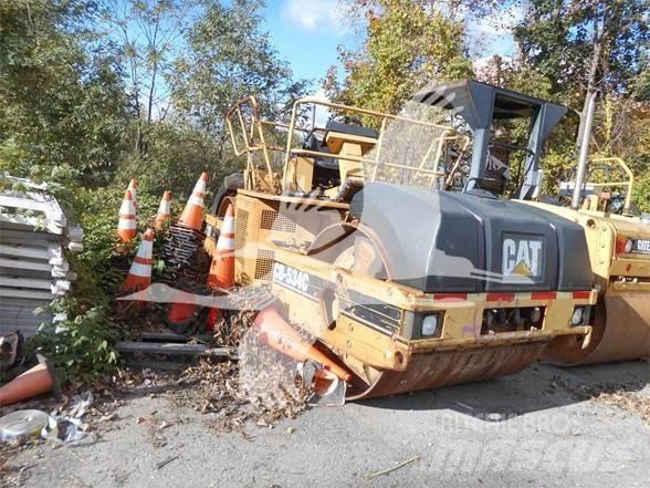 CAT CB-534C Еднобарабанни ролки

