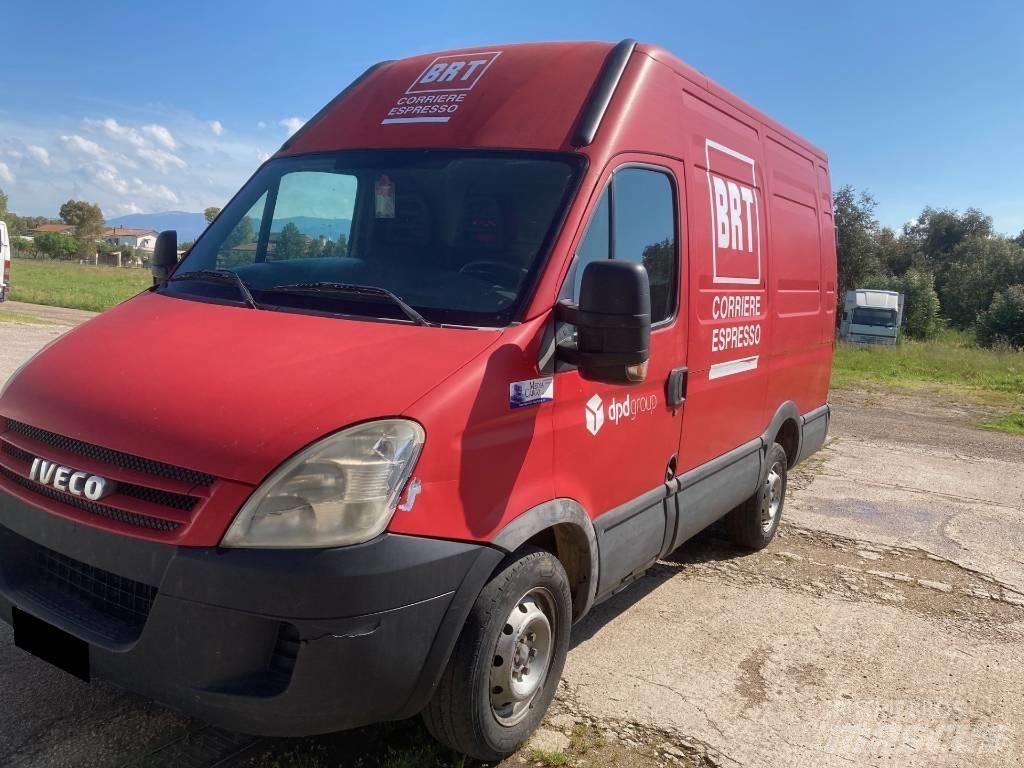 Iveco 35S Ванове за доставки