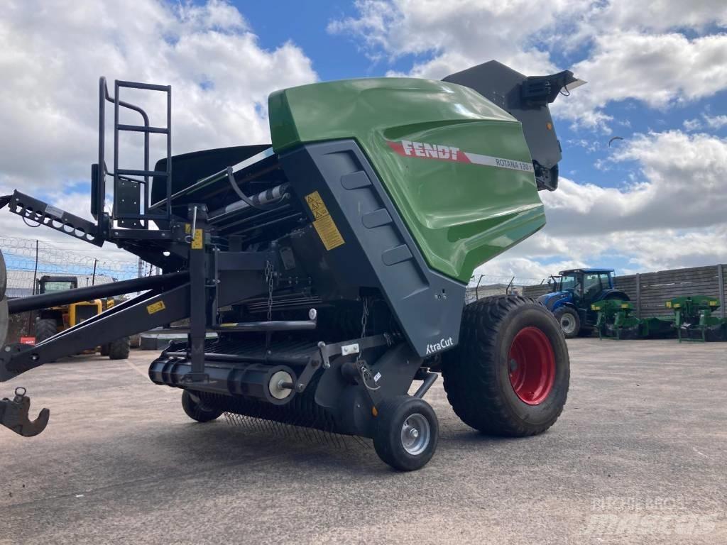 Fendt Rotana 130 F Сламопреси за кръгли бали

