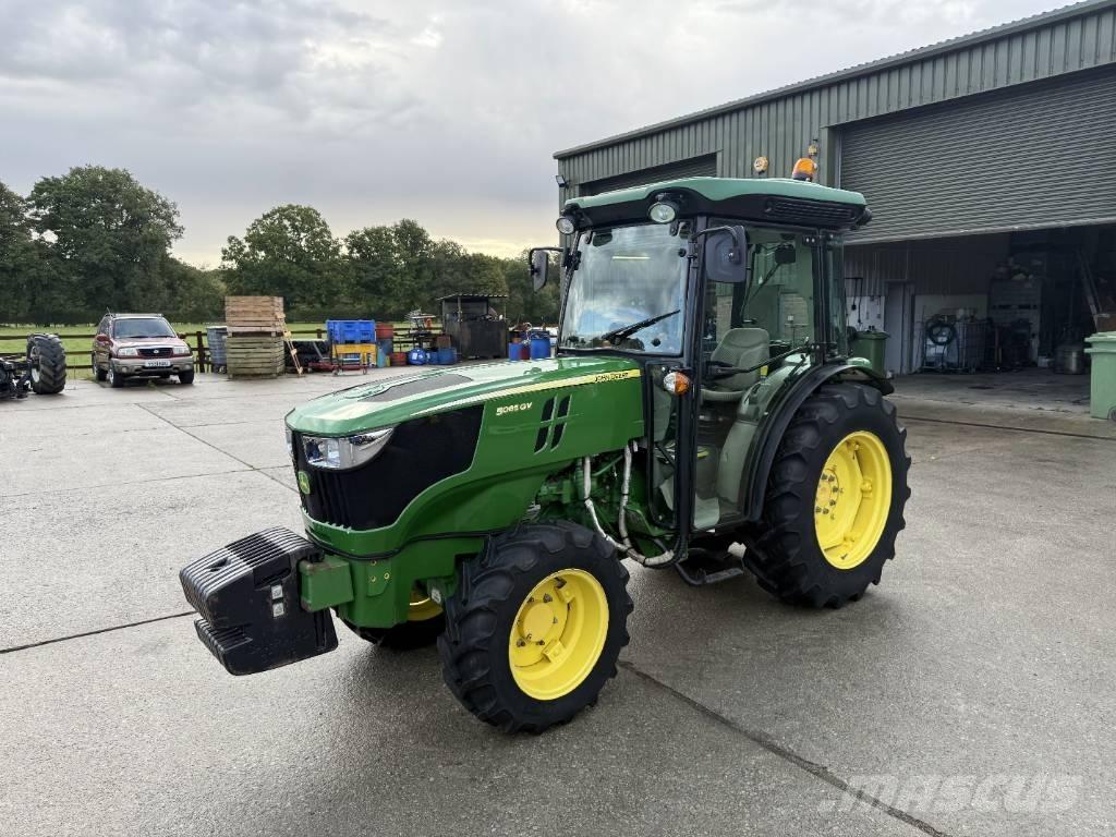 John Deere 5085 GV Трактори