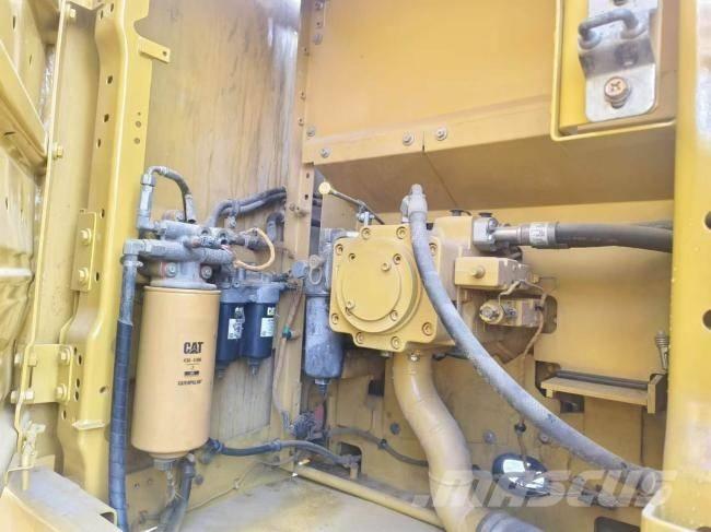 CAT 320 GC Верижен екскаватор