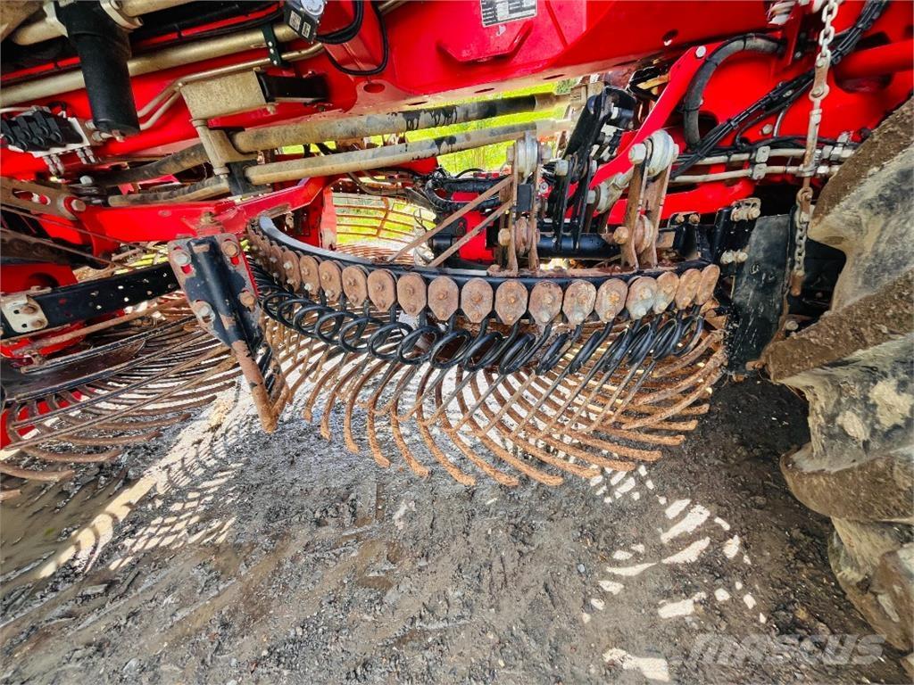 Holmer T4-30 Комбайни за корени