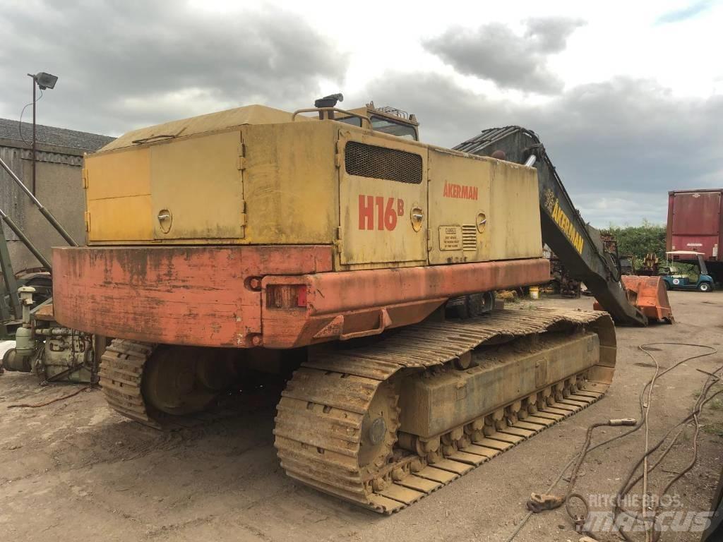 Åkerman H16B Колесни екскаватори