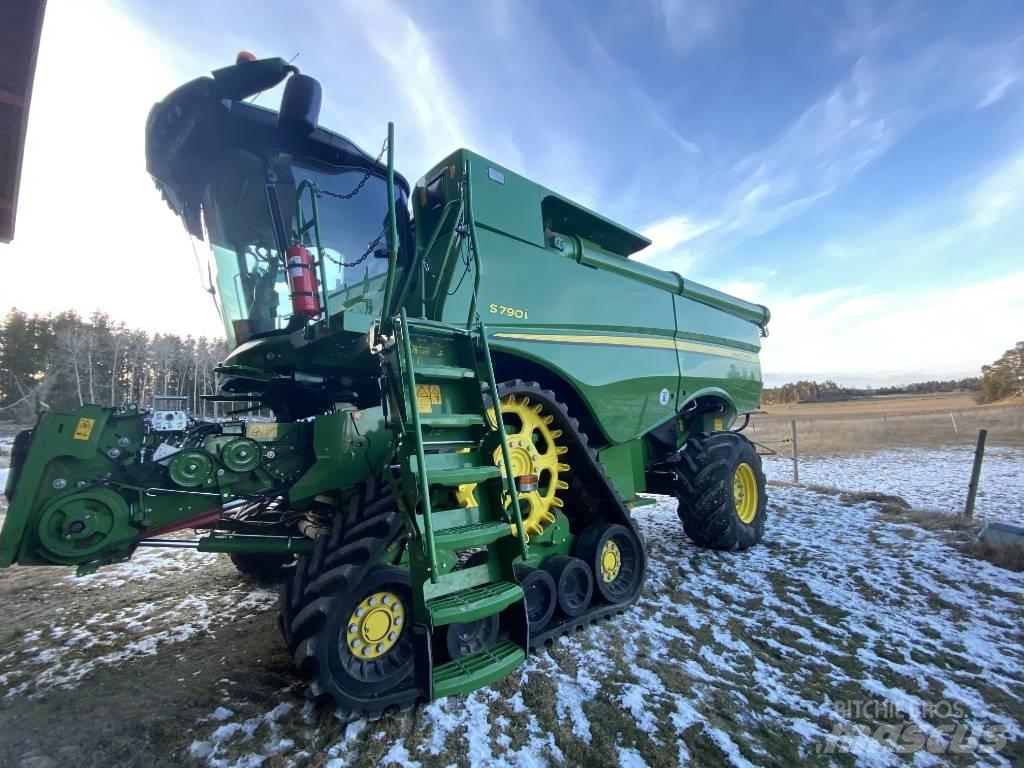 John Deere S790i Комбайни