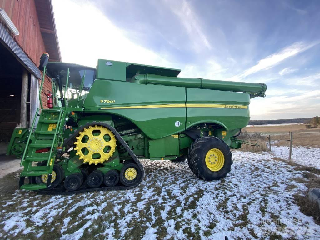 John Deere S790i Комбайни