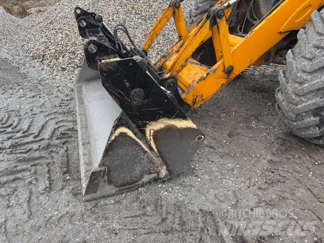 JCB 4 CX Товарач със заден ексватор