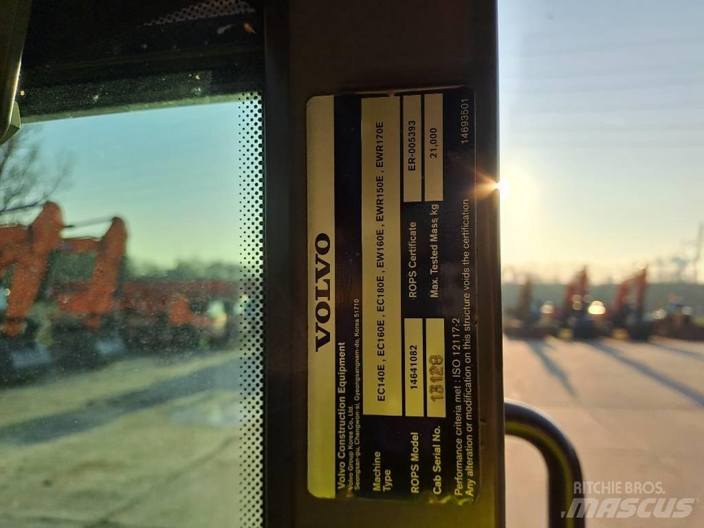 Volvo EW160E Колесни екскаватори