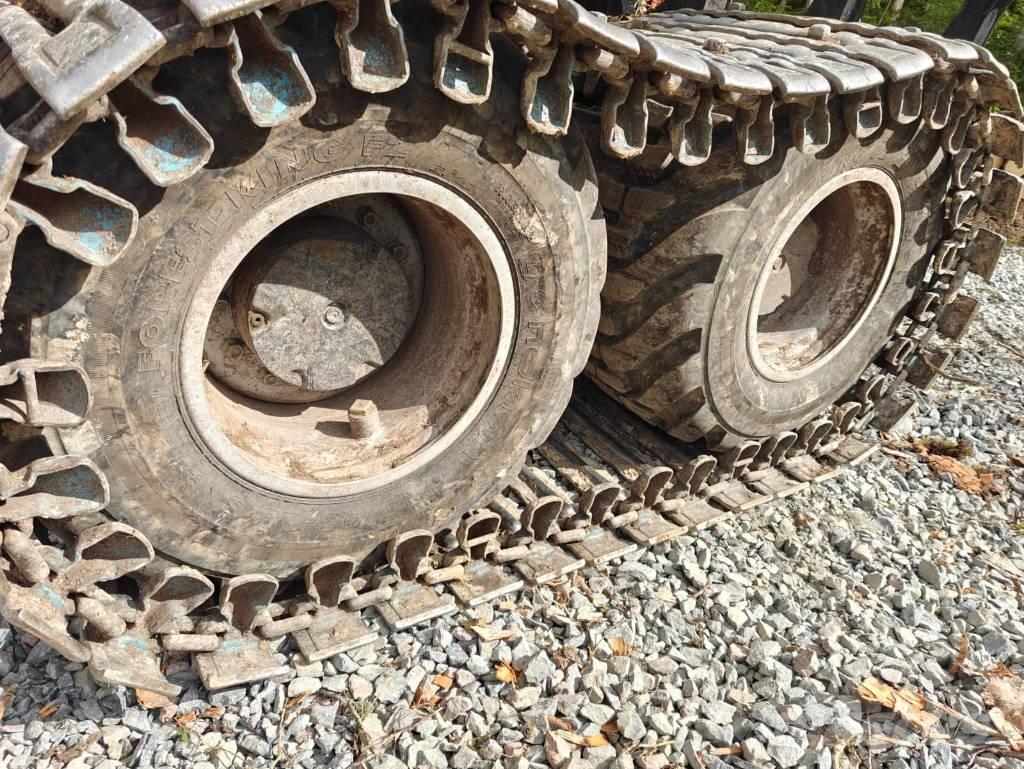 Komatsu 855 Форуардери