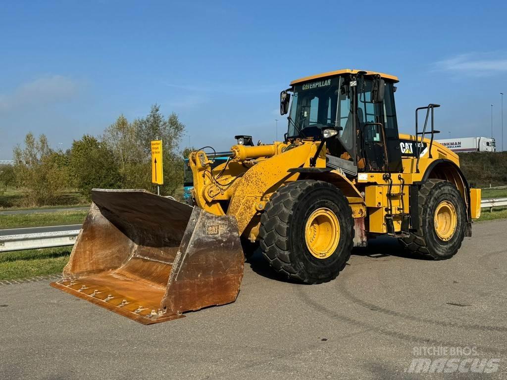 CAT 962H Колесни товарачи