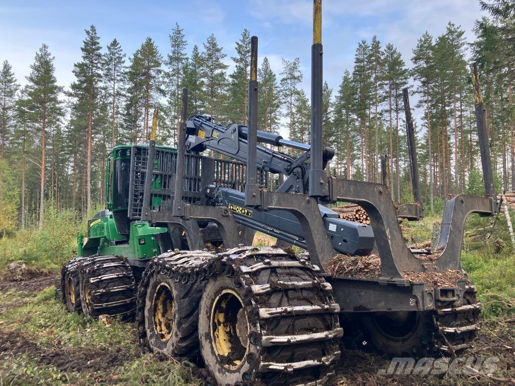 John Deere 1210G Форуардери