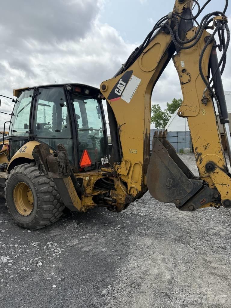 CAT 450 F Товарач със заден ексватор