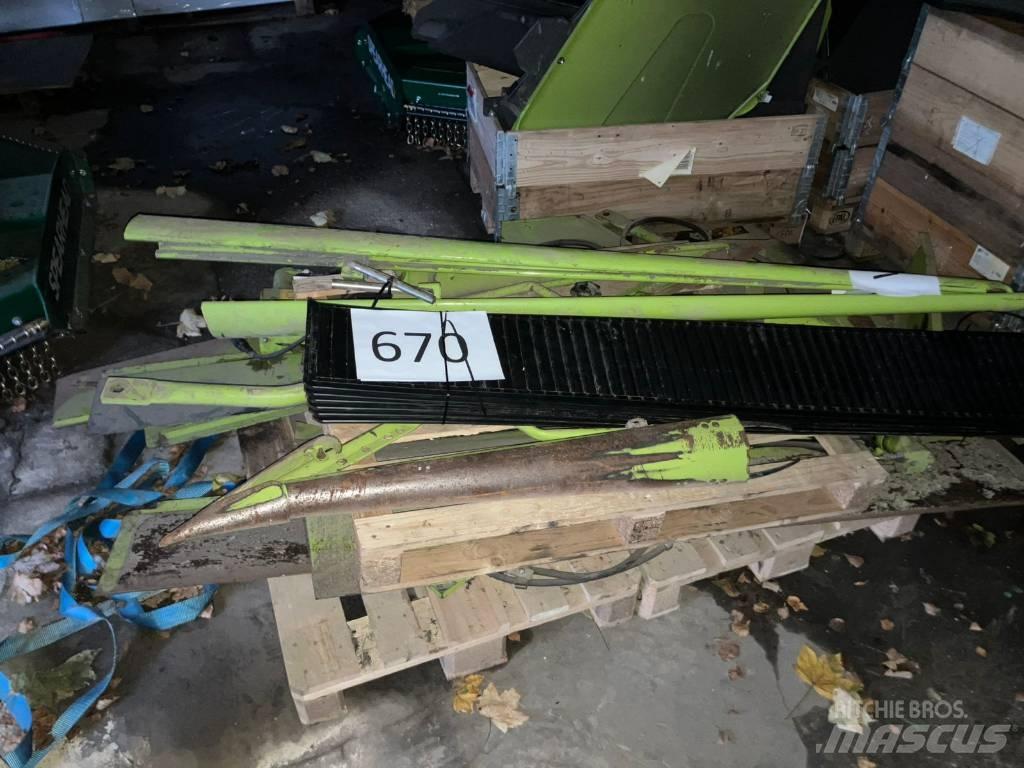 CLAAS Lexion 670 Комбайни