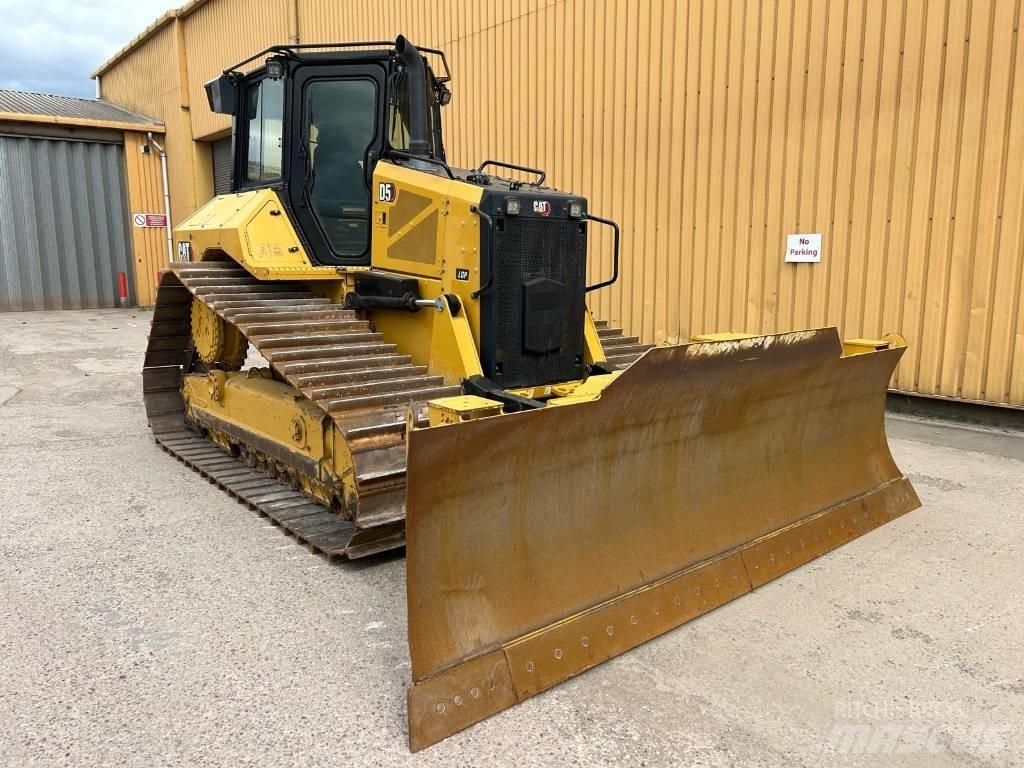 CAT D 5 LGP Верижни булдозери
