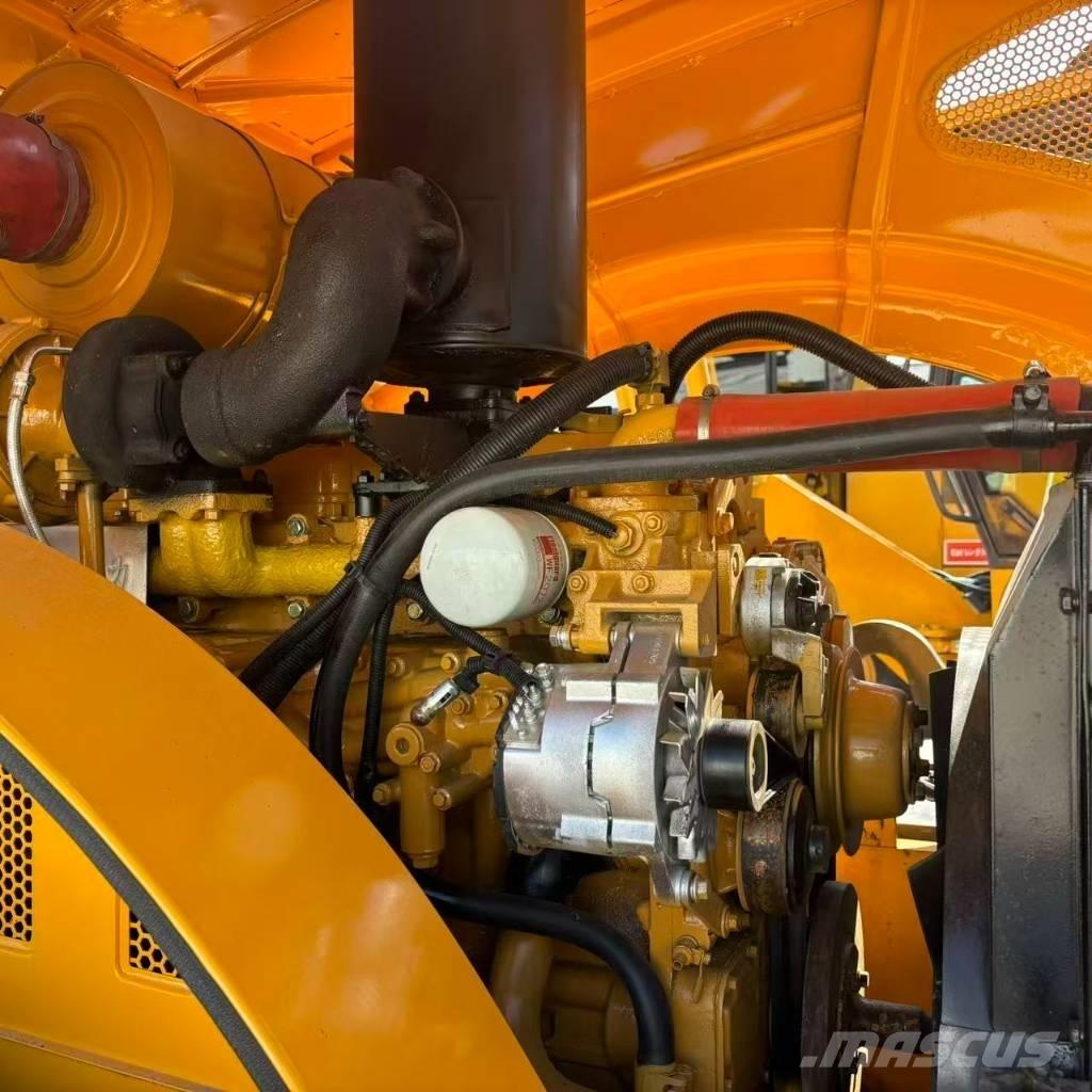 XCMG XS223J Еднобарабанни ролки

