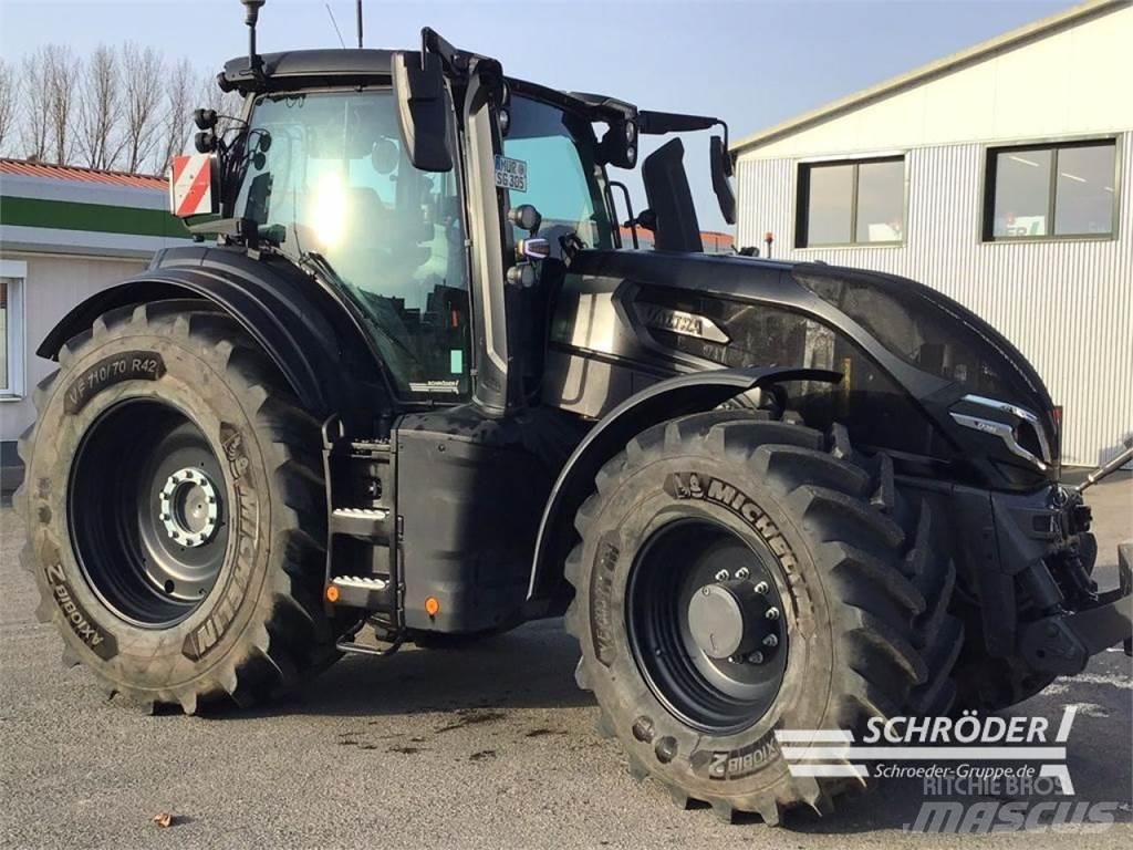 Valtra Q 305 Трактори