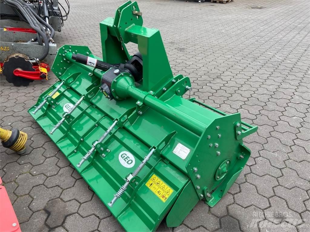 Geo 2,10m Fräse Работа по подготовка на почвата