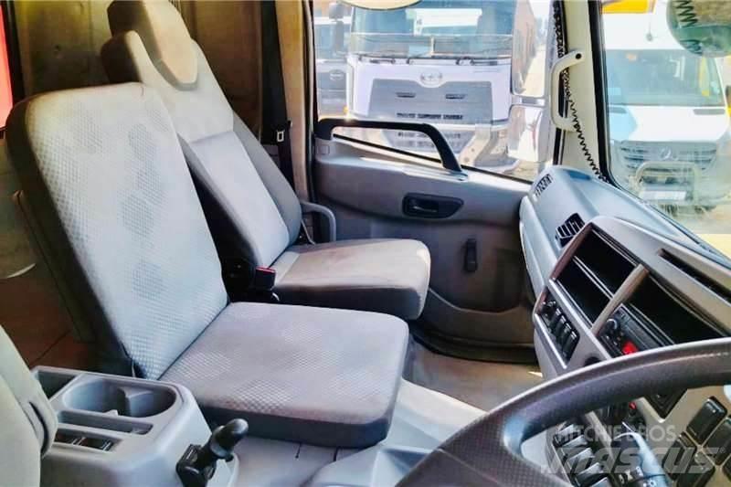 UD Croner PKE 250 Други