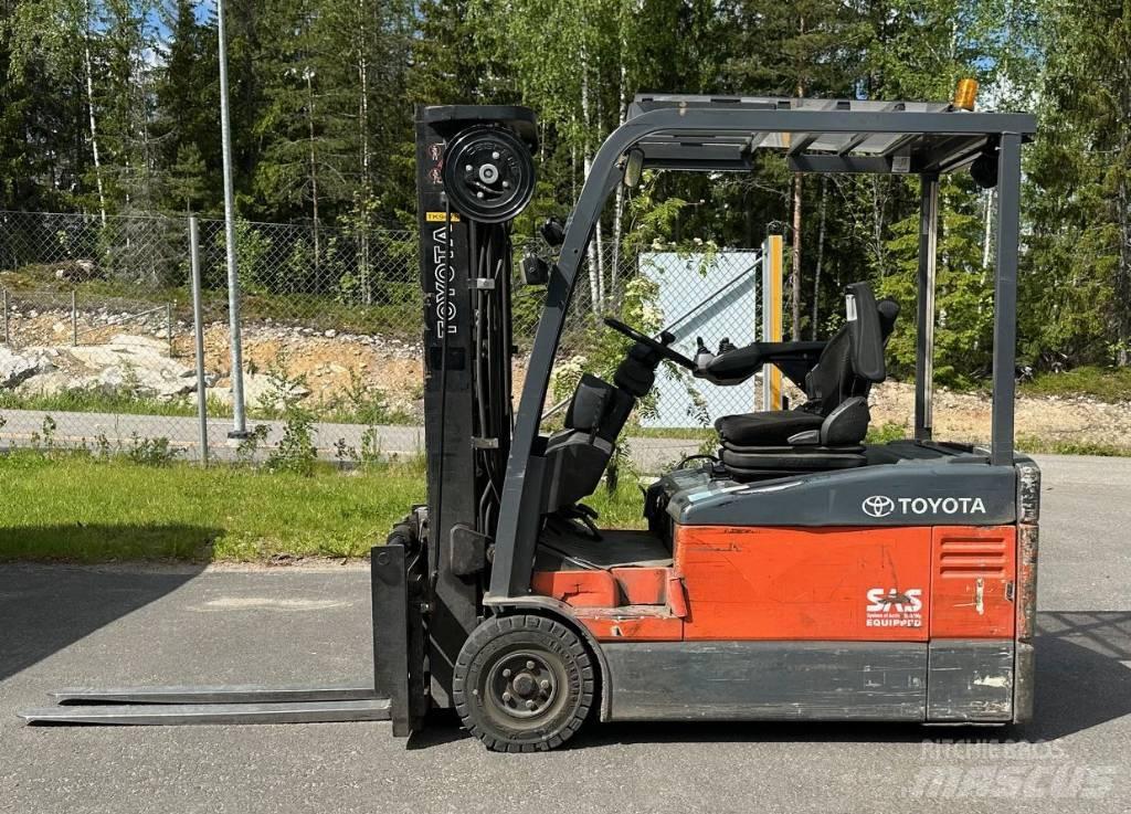 Toyota 7 FBEF 16 Електрически вилични кари-повдигачи