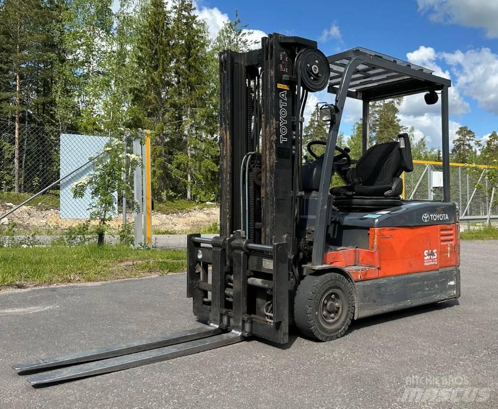 Toyota 7 FBEF 16 Електрически вилични кари-повдигачи