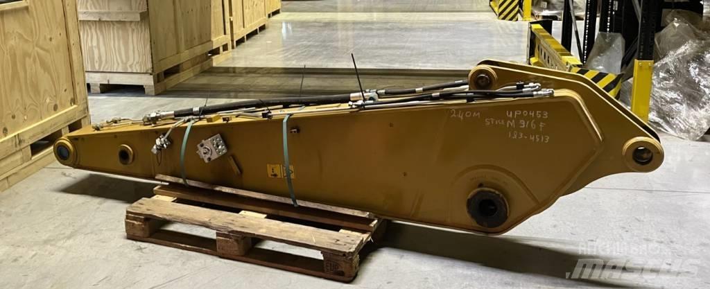 CAT M316F Стрели и рамена
