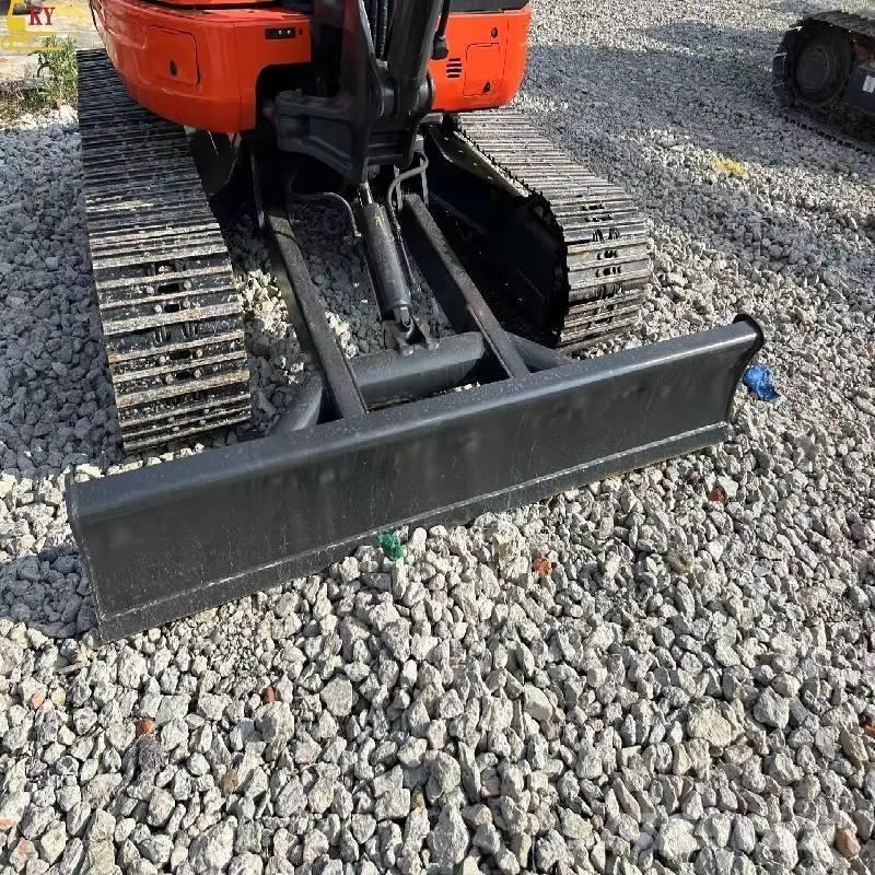 Kubota 163 Верижен екскаватор