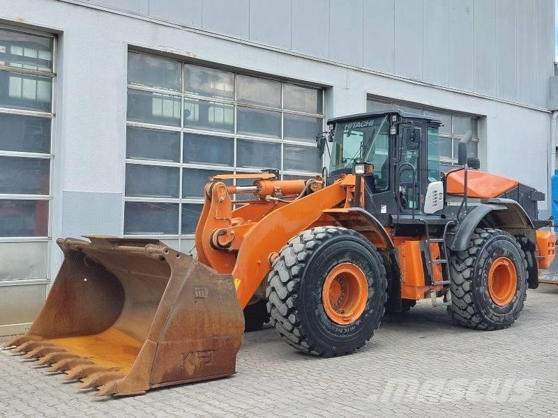 Hitachi ZW 310-6 Колесни товарачи
