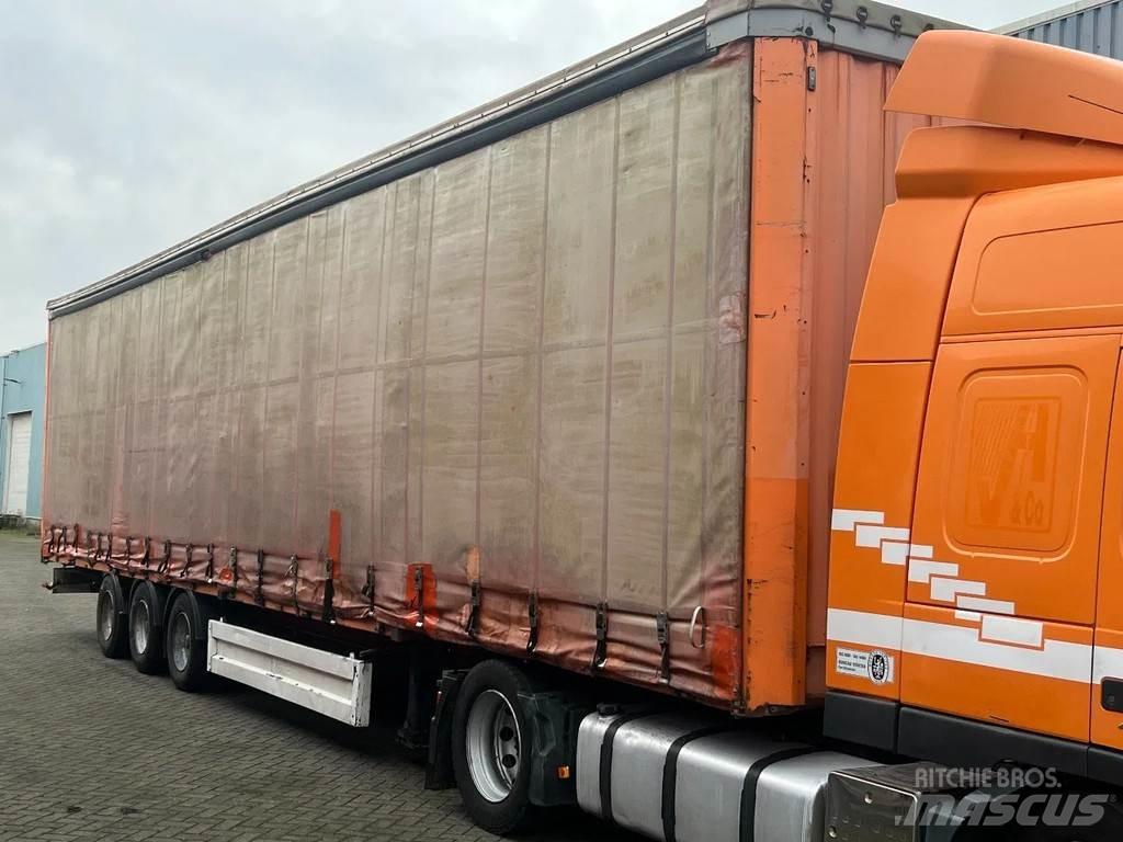 Krone + 3 AXEL + MEGA Брезентови полуремаркета
