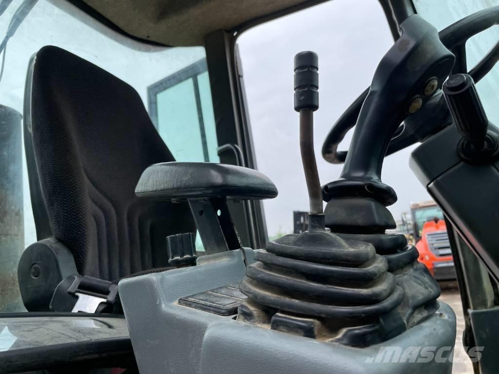 Volvo L 30 ZX Колесни товарачи