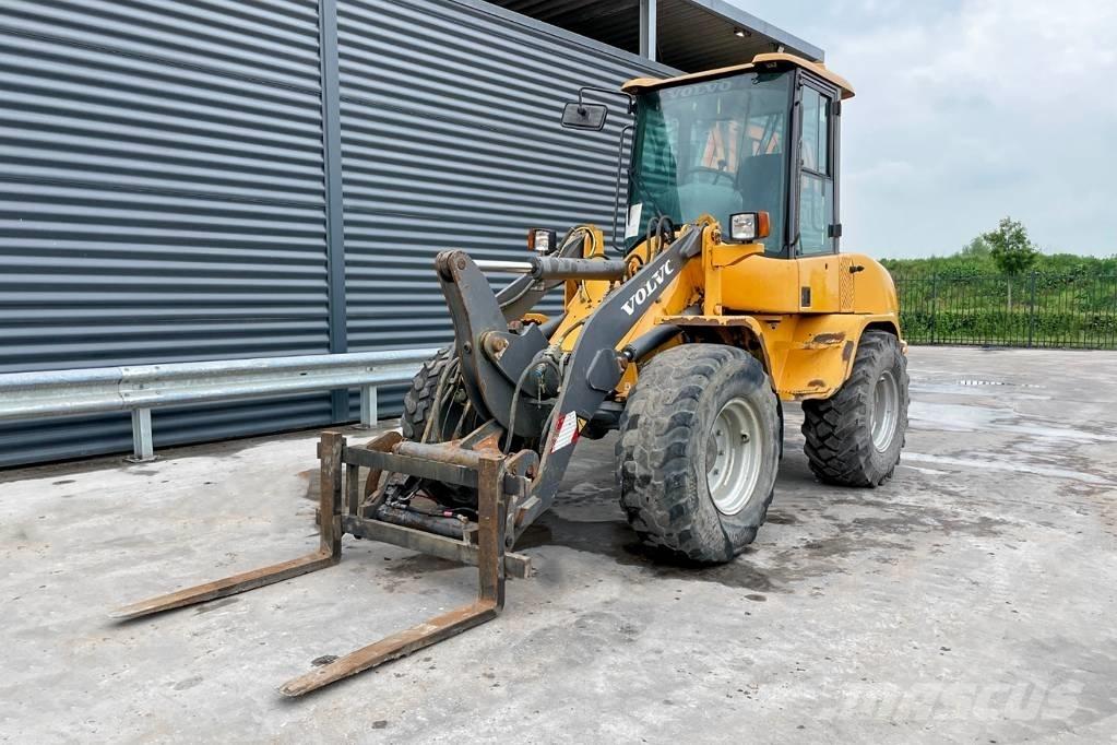 Volvo L 30 ZX Колесни товарачи