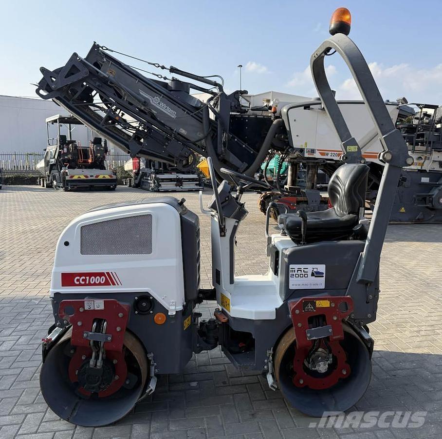 Dynapac CC 1000 Двойни барабанни ролки
