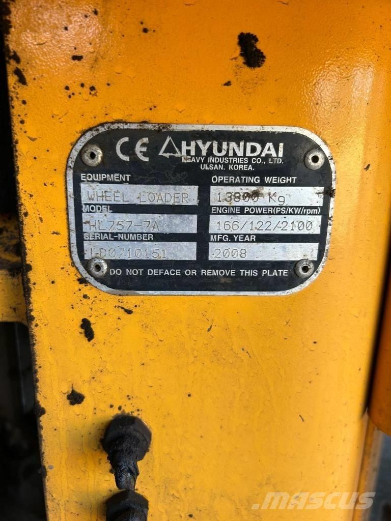 Hyundai HL 757-7 A Колесни товарачи