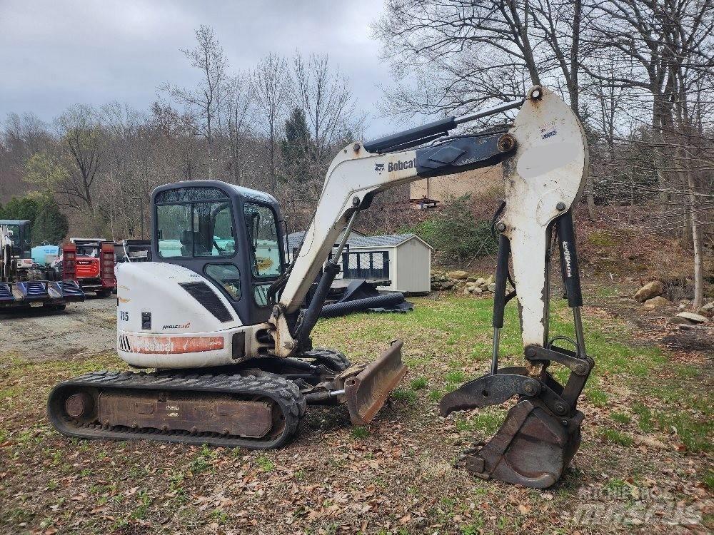 Bobcat 435 G Мини екскаватори < 7 т