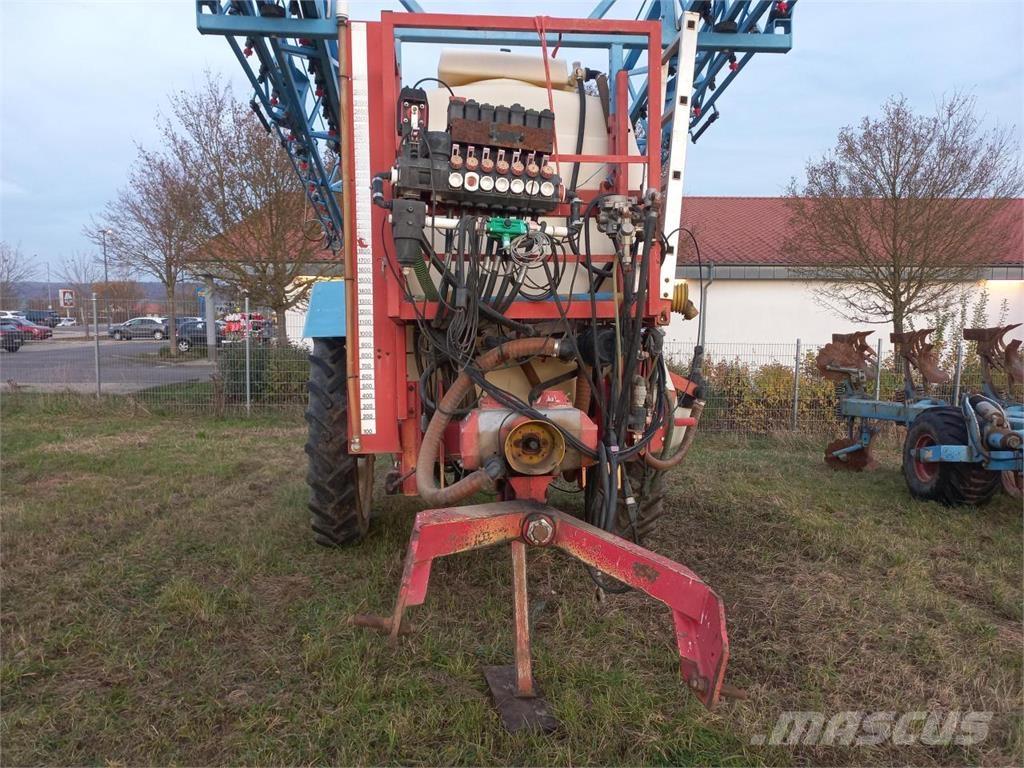 Holder IN 360 Прикачни пръскачки
