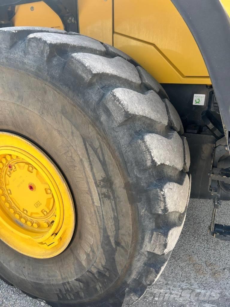 Komatsu WA 500-8EO Колесни товарачи