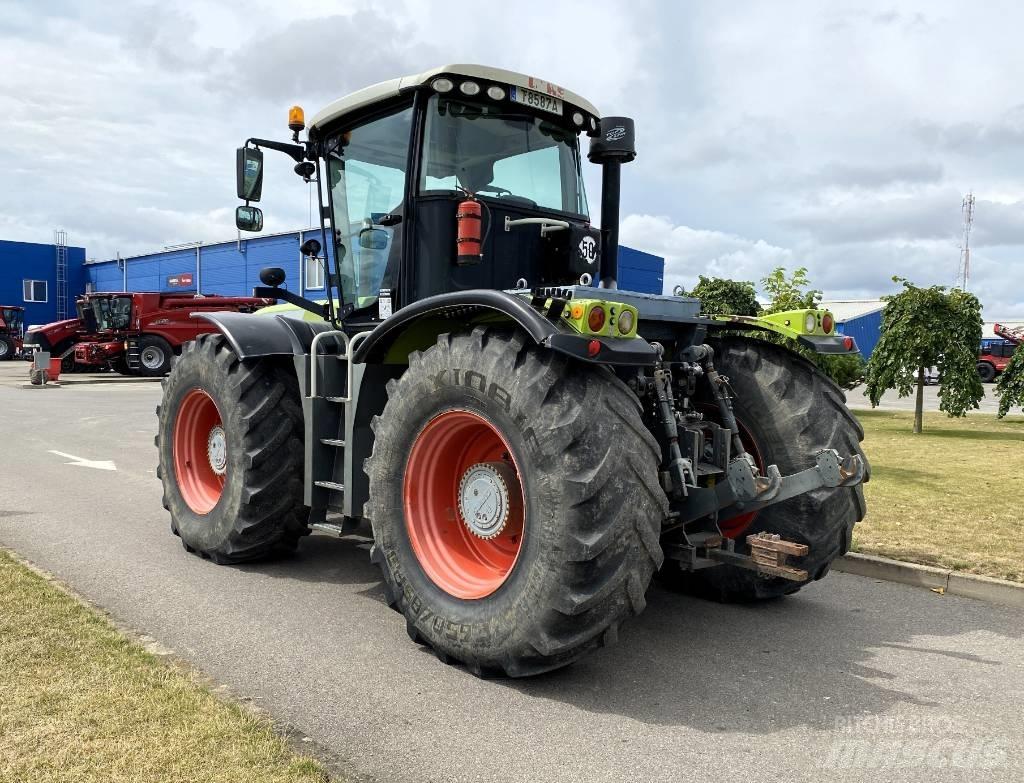 CLAAS Xerion 3800 Трактори