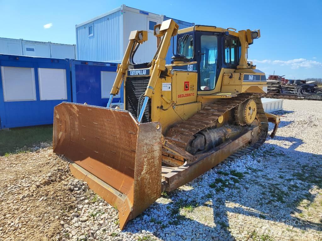 CAT D 6 R XL Верижни булдозери
