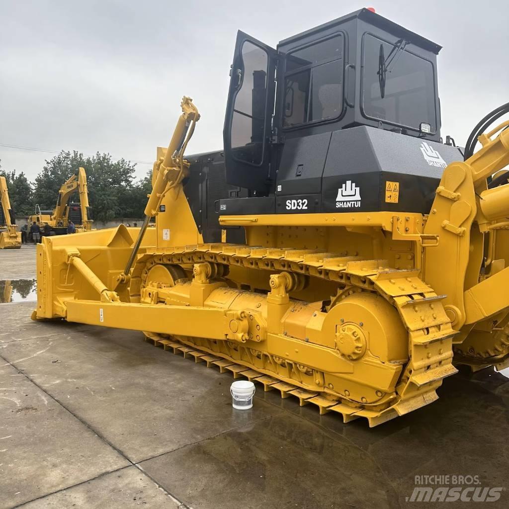 Shantui SD32 Верижни булдозери
